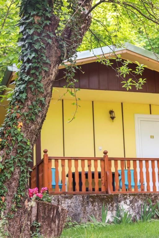 Дома для отпуска 23 persons Bungalow 1B Kamena in Kamena village Kamena